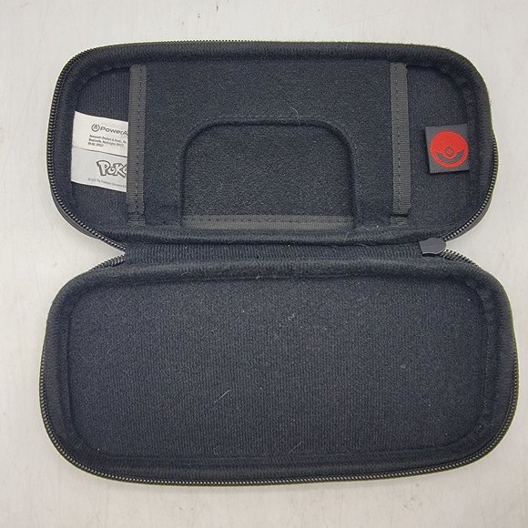 PowerA Nintendo Switch Lite Pokemon Battle Stealth Case Kit Pikachu vs Mewtwo - Picture 5 of 8